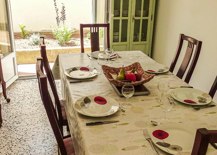 La Corniche Midalain A Cote Des Plages Sète