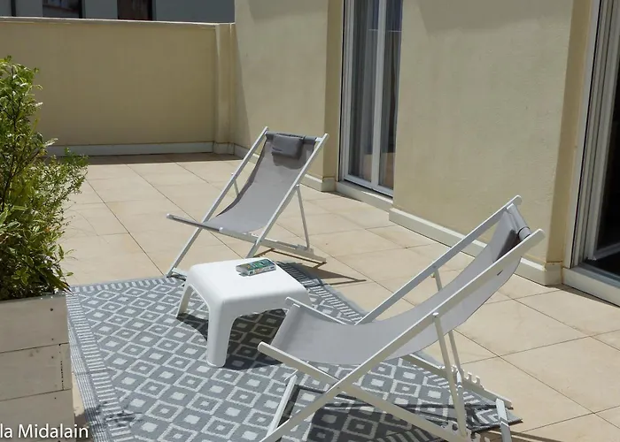 Villa La Corniche Midalain A Cote Des Plages *