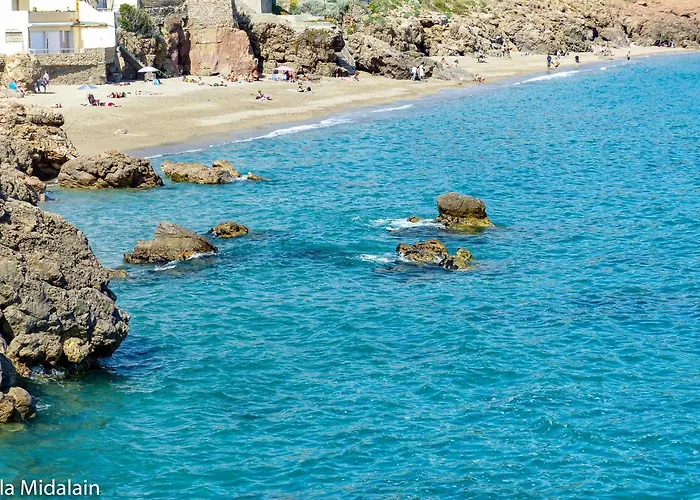 La Corniche Midalain A Cote Des Plages Sète